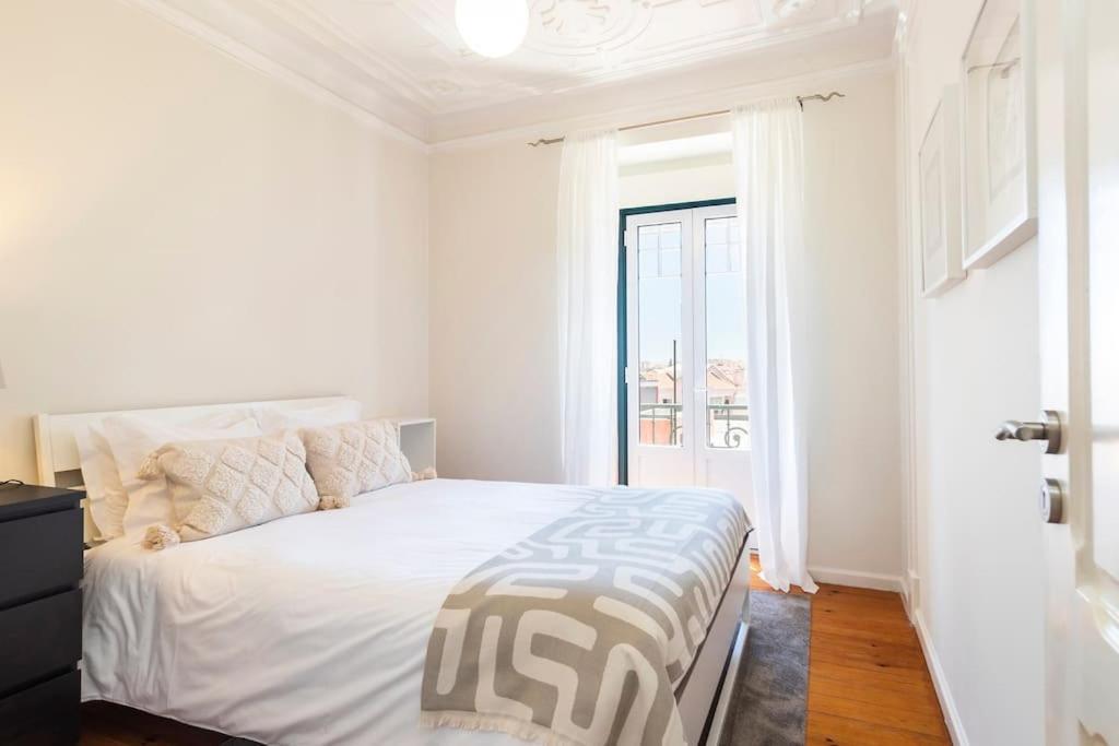 Spacious Apartment Near Saldanha Lisboa Εξωτερικό φωτογραφία